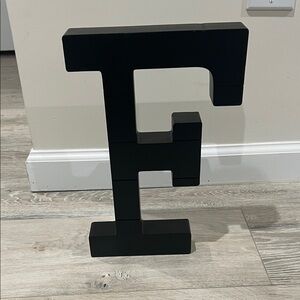 Black Decorative Letter F